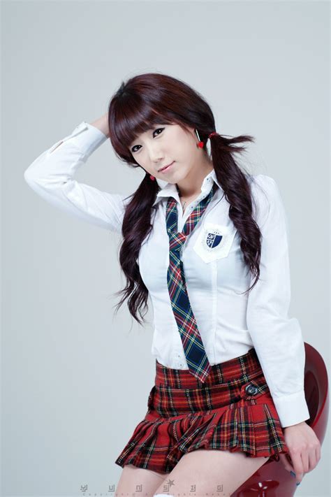 cute and sexy korean cute school girl lee sung hwa