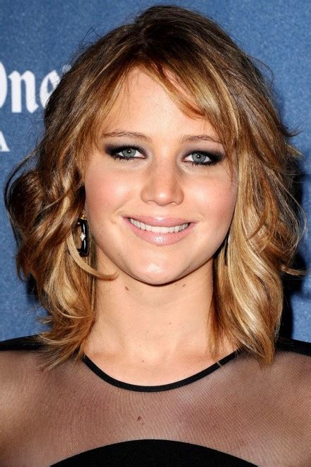 Jennifer Lawrences Short Hairstyle Shocks Her Hairdresser