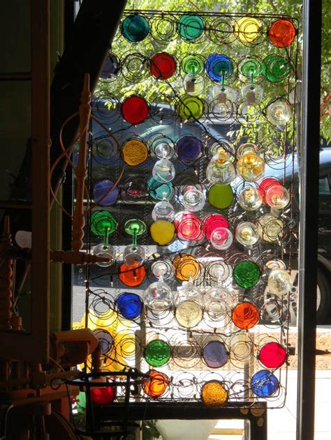 It has the same wooden frame (the box), but a sheet of wood across top as the support instead of. c885ff5ce9c6266cd91946ed70f4ead0.jpg (736×981) | Upcycle ...