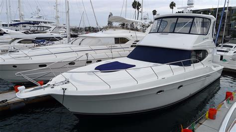 2007 Silverton 50 Convertible Power Boat For Sale