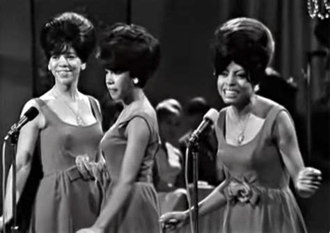 The Supremes The 1 Hits Kept Coming For These Harmony Legends After