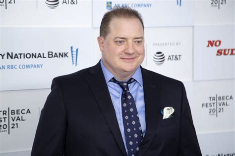 Brendan Fraser S Weight Gain Surprises Fans In New Film No Sudden Move