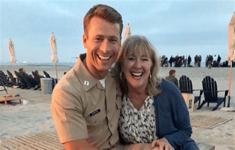 Glen Powell Net Worth Wife Age Height Biography Family Stark Times