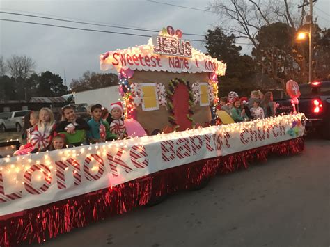 Christmas parades are a pastime celebrated by the decorating of various vehicles as homes, toys, animals or other festive objects. Jesus Sweetest Name I Know Christmas parade float | Christmas parade floats, Christmas float ...
