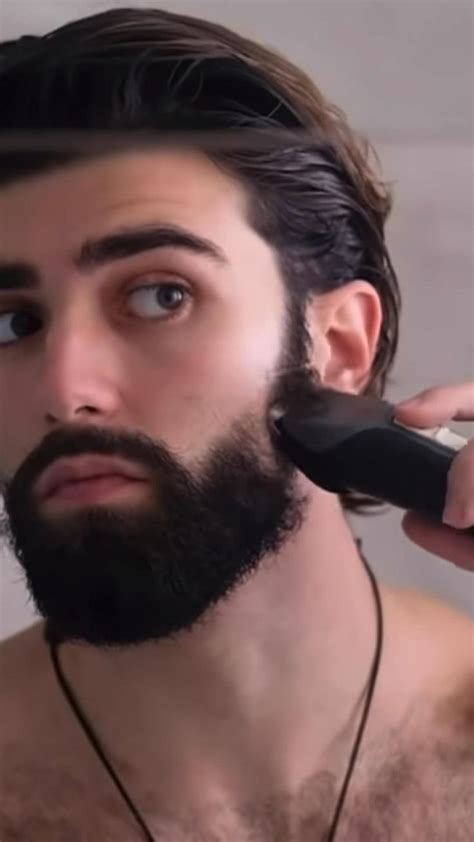 from full beard to clean shaven in 1 minute mens hairstyles with beard mens hairstyles thick