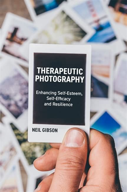 Therapeutic Photography Gibson Neil 9781785921551 Books