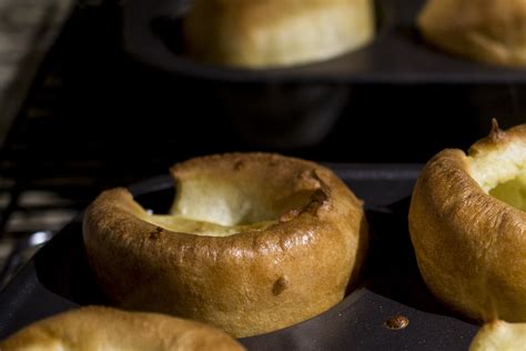 Easiest Yorkshire Pudding Recipe For Yorkshire Pudding Fans Recipeme