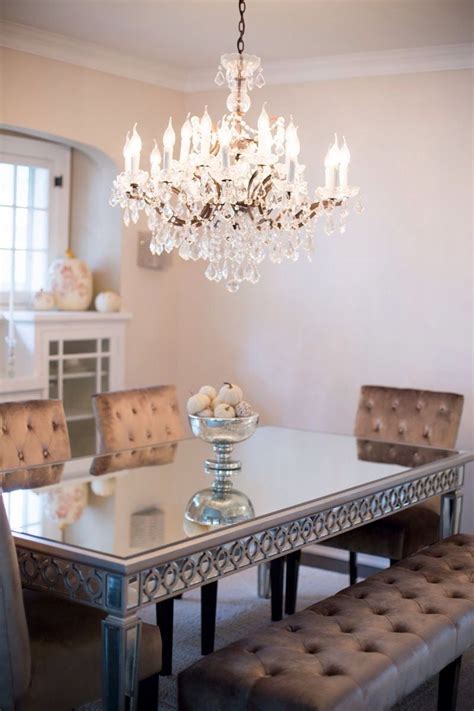 Height Of Chandelier Over Dining Table ~ Realtyredesign