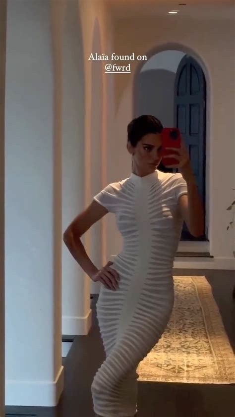 Kendall Jenner S Skeletal Bodycon Dress Is So See Through Flipboard