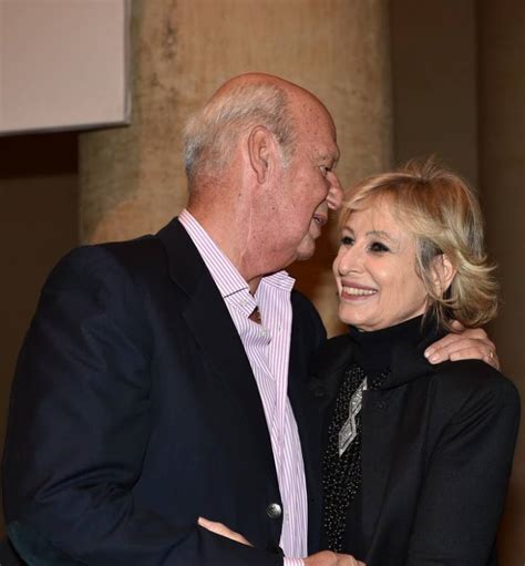 La bufala della morte di nicola carraro su youmovies.it. Nicola carraro e sandra carraro - Dago fotogallery