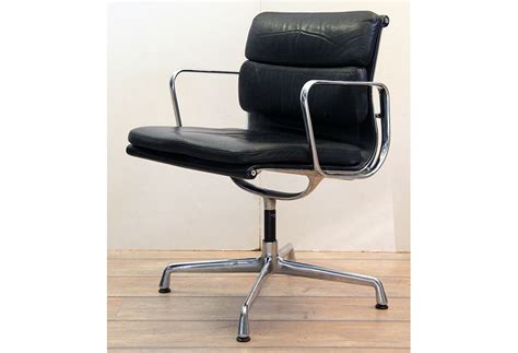 Produktdatenblatt zu den vitra eames chairs (pdf) kategorie: Stuhl Vitra Eames EA 208 SoftPad 010617-03 - abatrans