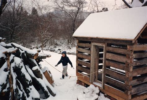 The Smallest Log Cabin I Ever Built Handmade Houses With Noah Bradley