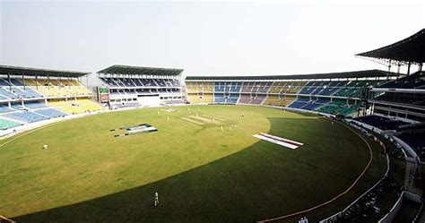 India won by 10 wickets. Vidarbha Cricket Stadium Nagpur: India Vs England 4th Test ...