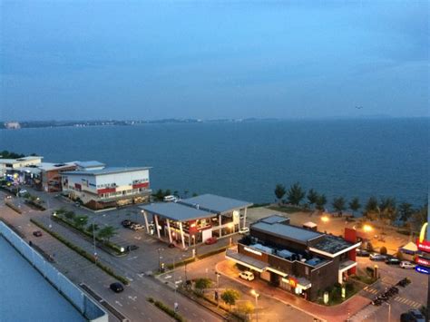 D' wharf hotel & serviced residence is strategically located in the heart of port dickson, negeri sembilan. D'Wharf Hotel & Serviced Residence - UPDATED 2017 Prices ...