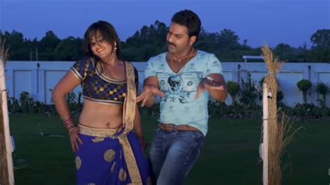 pawan singh kajal raghwani s blockbuster bhojpuri song chhalakata hamro jawaniya crosses 300