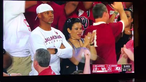 Flipboard Kyler Murrays Dads Reaction To Touchdown Is Going Viral