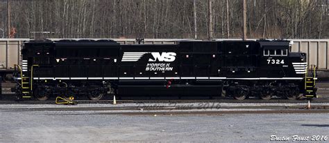 Ns 7324 Sd70acu Another Sd70acu Completed As Of The Day T Flickr