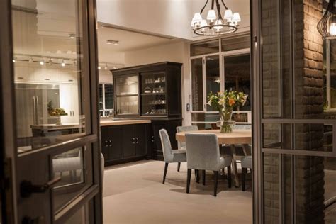 Beim sondereigentum kann es sich um wohnungseigentum oder um teileigentum handeln. Grundstücksrecht