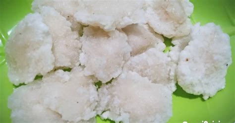 Beri 150 ml air dan tambahkan beberapa tetes pewarna, aduk rata. Cara Membuat Cendol Kanji Sederhana - Resep Kue Kering ...