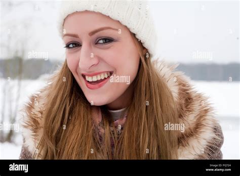 Smiling Winter Lady Dressed In Fur Stock Photo Alamy