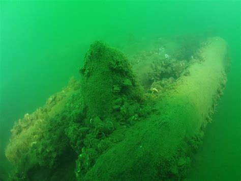 Mystery Solved Shipwreck May Be Oldest Found In Lake Erie Ap News