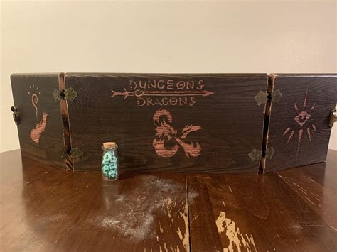 Screen made from 2inch thick oak board and Menards parts. : DnDIY