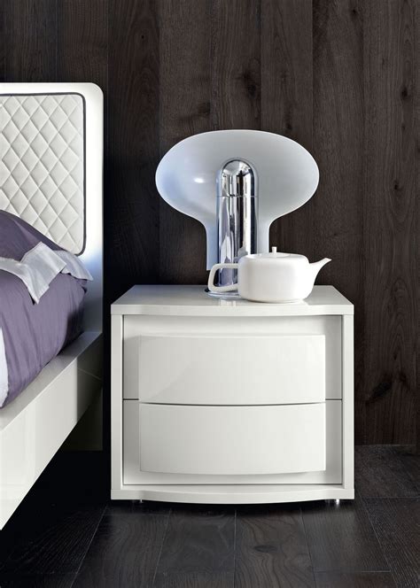 dama bianca white bedroom collection