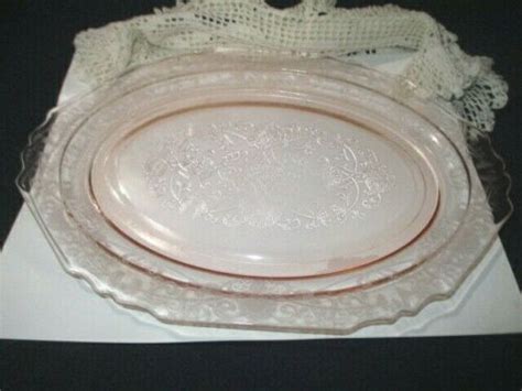 Pink Poppy Florentine Hazel Atlas Depression Glass Cheese Cracker