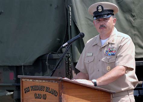Kommandant Chief Petty Officer Kevin Goodrich Spricht Picryl Public