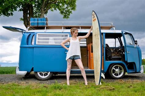 Rainy Bay Girls Surf Too Vintage Vw Van Bus Girl Volkswagen Minibus
