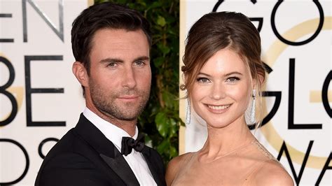 Adam Levine Posts Adorable Pic With Pregnant Wife Behati Prinsloo Reveals He S Pregnant Too