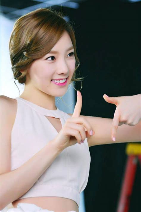 Taeyeon B Ing Collagen Tvc Bts Snsd Pics