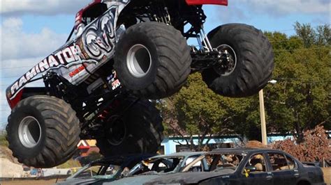raminator shatters guinness world record for fastest monster truck for construction pros