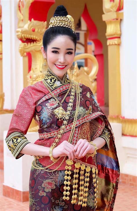 laos-woman-beautiful-laos-girl-in-tribe-costume,asian-woman-wearing