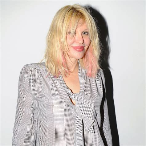 Courtney Love Wont Talk About Sex In Her Memoir