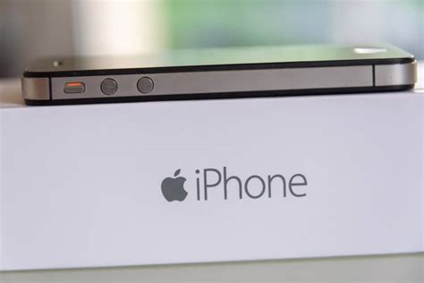 Leading Apple Expert Claims Iphones Will Be Obsolete Before Too Long