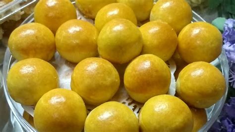 Hari ini saya mau membuat kue nastar enak lembut dan lumer di mulut. Tips Membuat Nastar Lumer Di Mulut / Cara Membuat Nastar ...