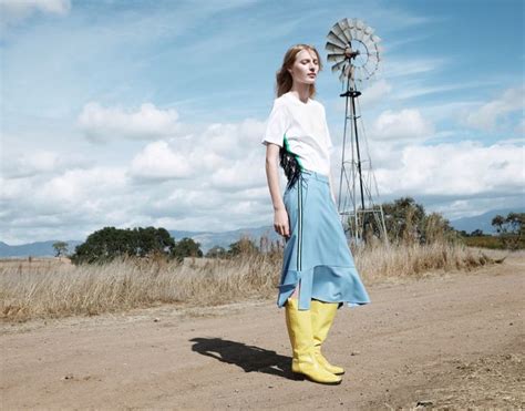 Julia Nobis Stars In Ck Calvin Kleins Spring Summer 2018 Campaign
