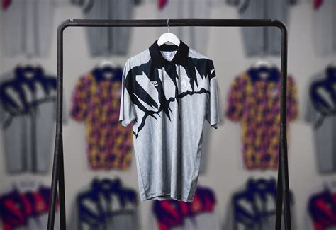 De80 8505 0300 3200 0678 52. Umbro