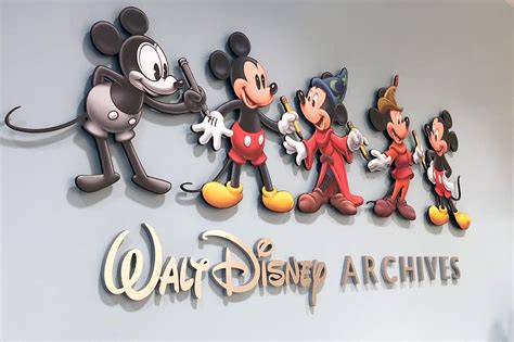 Photo Tour Of Walt Disney Studios And Walts Office
