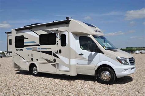 Video review of these class b+ rvs. 2017 New Thor Motor Coach Gemini 24TX Diesel Sprinter RV ...