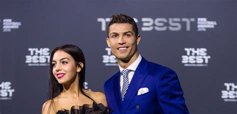 Mother, father, siblings, wife and kids. Cristiano Ronaldo 'Engaged To Long-Term Girlfriend' Georgina Rodriguez