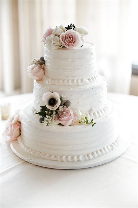 Wedding Cakes — Phoenix Bakery