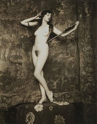 Ziegfeld Nude Alfred Cheney Johnston Photograph Of Stunning Doris