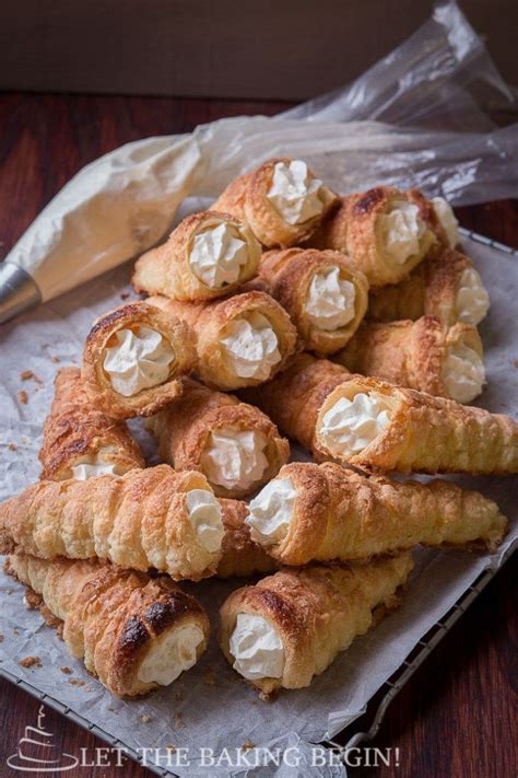 Makers mark on the leather bottom. Cream Horns {Трубочки} | Cream horns, Puff pastry cream ...