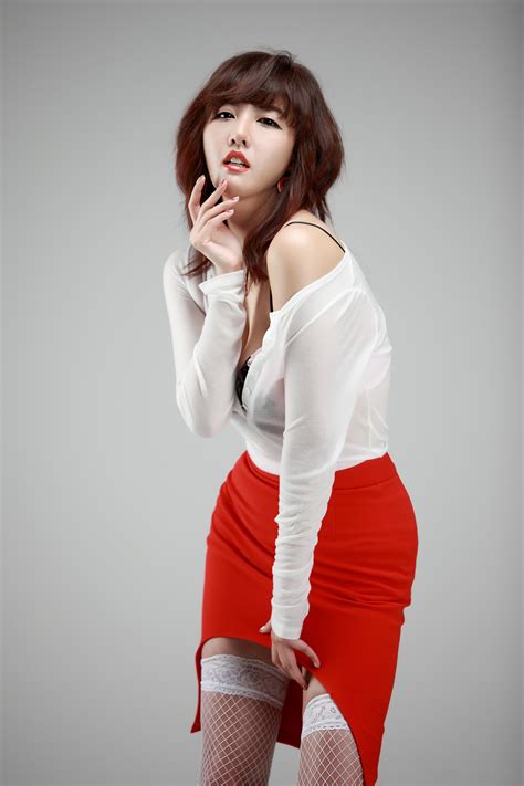 Xxx Nude Girls Sexy Red Jung Yu Ri