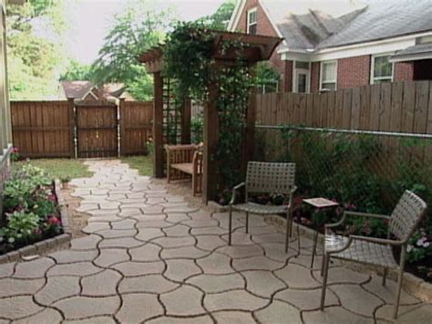 Freshen your old walkway, patio, deck quickly and easily without any messy concrete or sand. DIY Patio with Concrete Pavers | Curious.com
