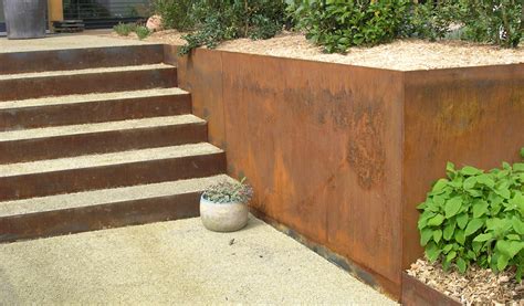 Der einsatzbereich unserer metalltreppen ist ebenso vielfältig wie deren ausführungen, denn egal ob balkon oder terrasse. Garten J. Muntelier - Gartengestaltung Gartenbau ...