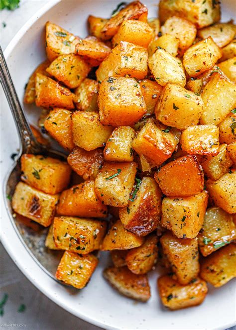 Garlic Roasted Potatoes Recipe Roasted Potatoes In Oven — Eatwell101