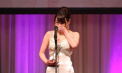 Akari Hoshino Takes Best Mature Actress At 2013 Porn Awards The Tokyo Reporter